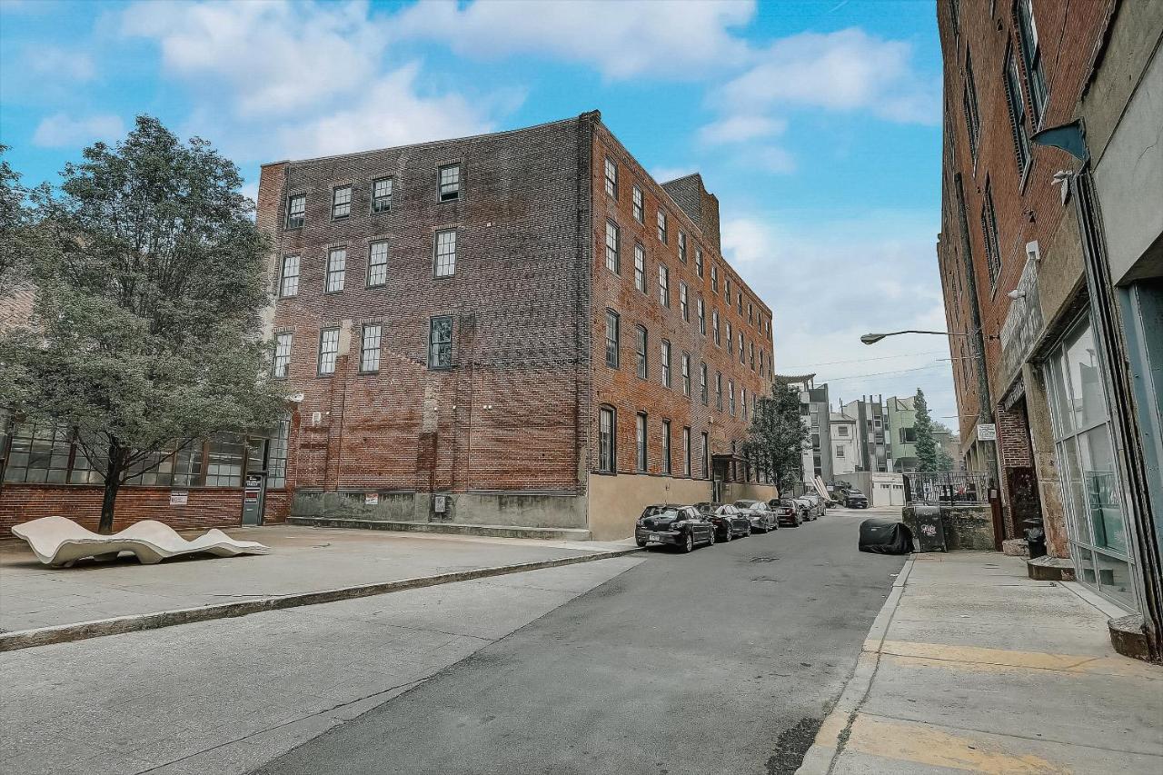 Frontdesk I Carriage Wheel Lofts Apts Philadelphia Διαμέρισμα Εξωτερικό φωτογραφία